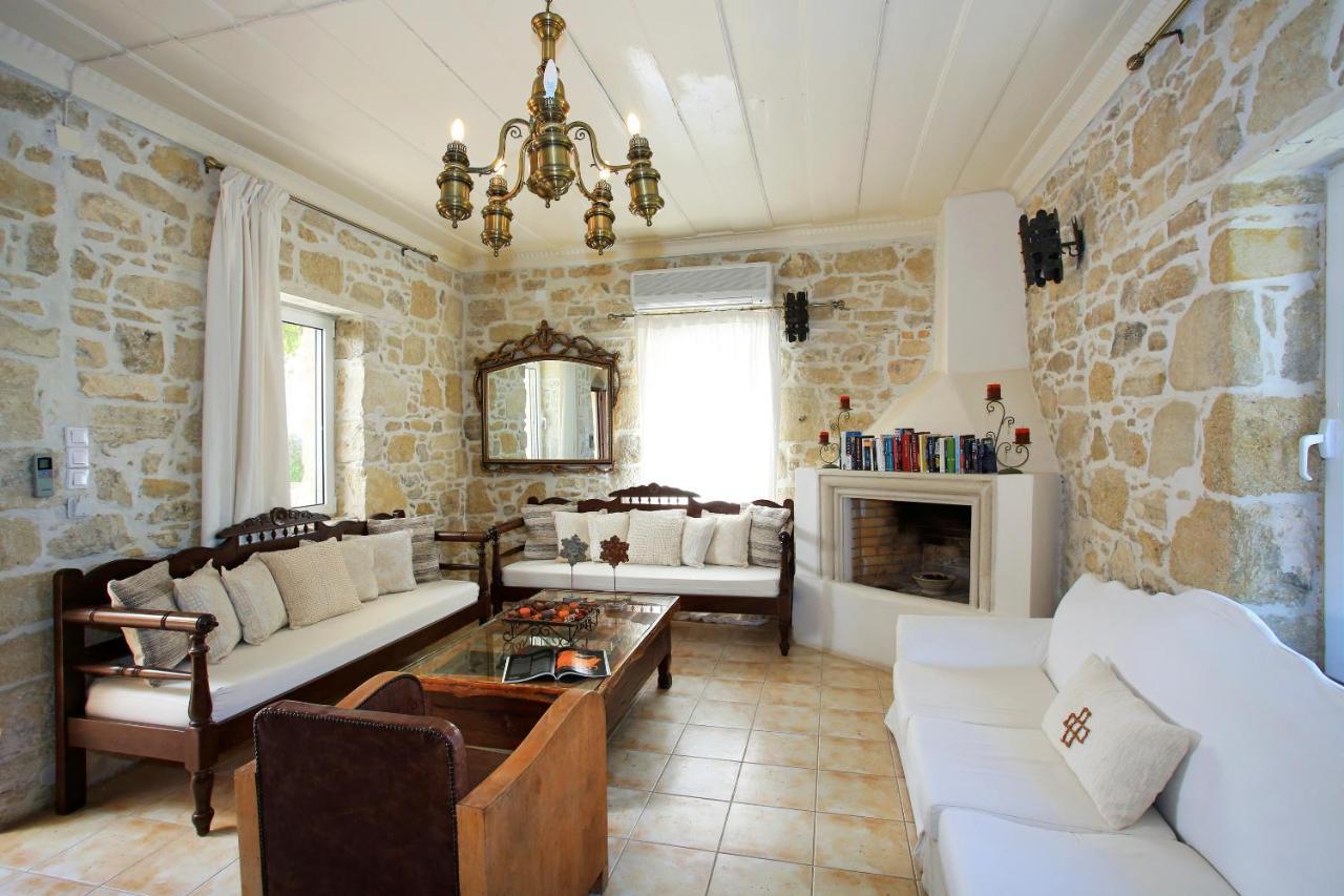 קמילרי Villa Oasis מראה חיצוני תמונה