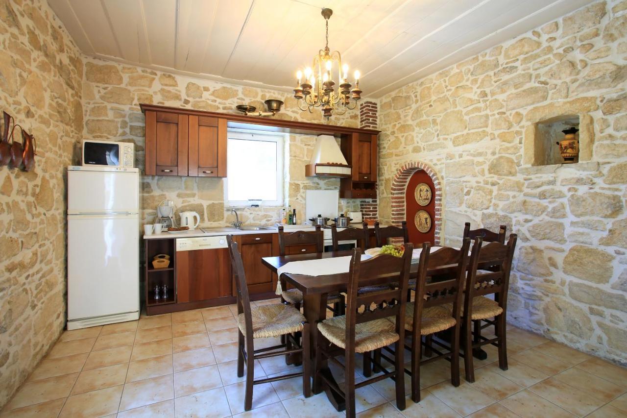 קמילרי Villa Oasis מראה חיצוני תמונה