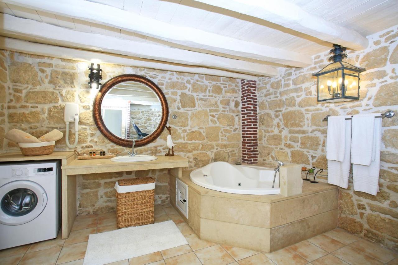 קמילרי Villa Oasis מראה חיצוני תמונה
